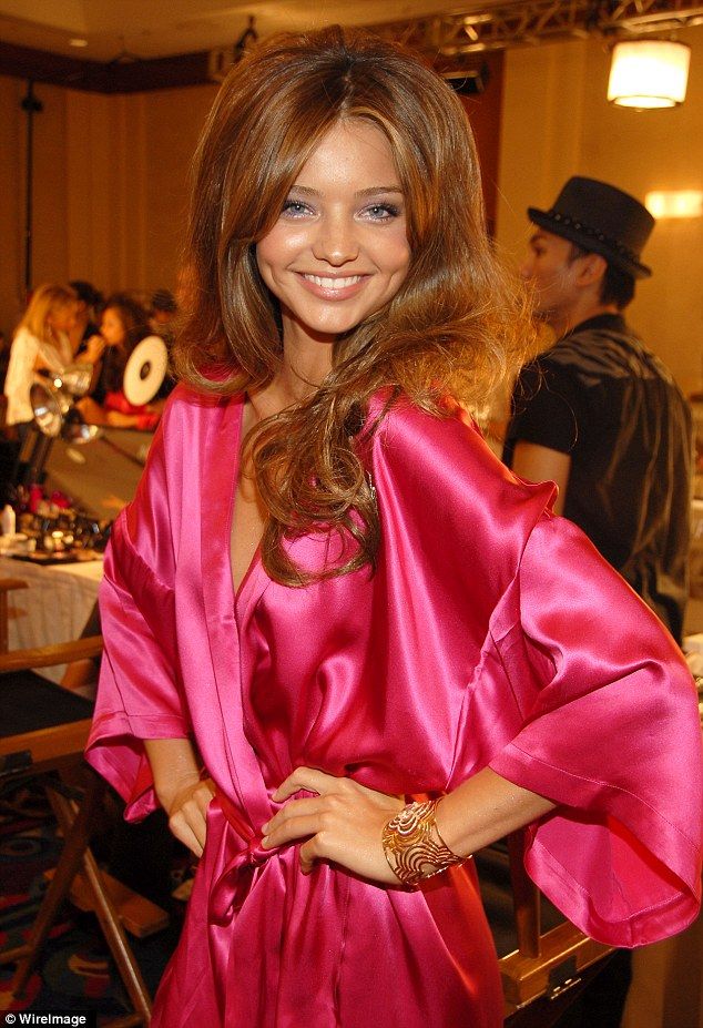 Miranda Kerr sfilata di moda