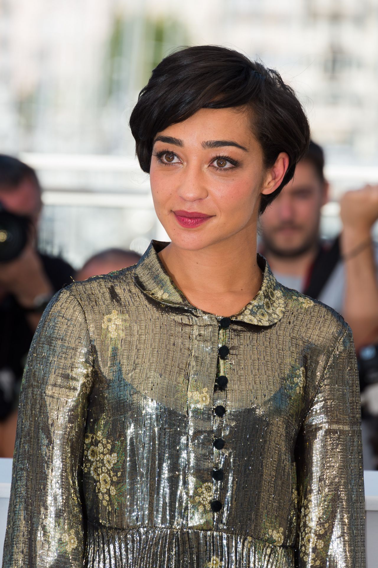 Ruth Negga look da sfilata